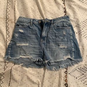 KanCan Jean Shorts Small